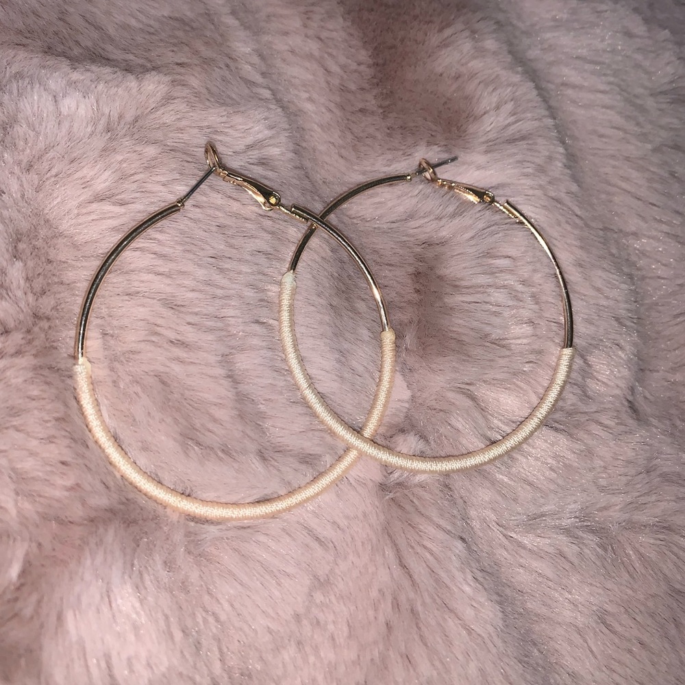 Aeropostale hoop earrings